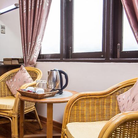 The Hotel Emperor-Inle ยองชเว ภายนอก รูปภาพ