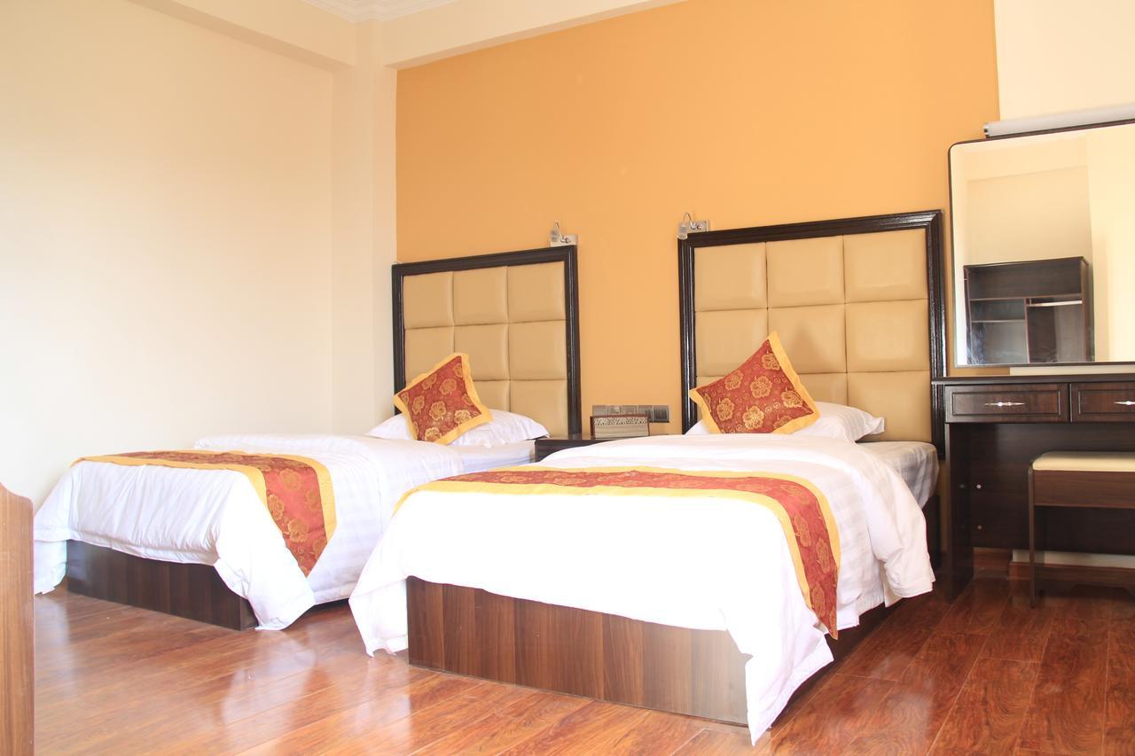 The Hotel Emperor-Inle ยองชเว ภายนอก รูปภาพ