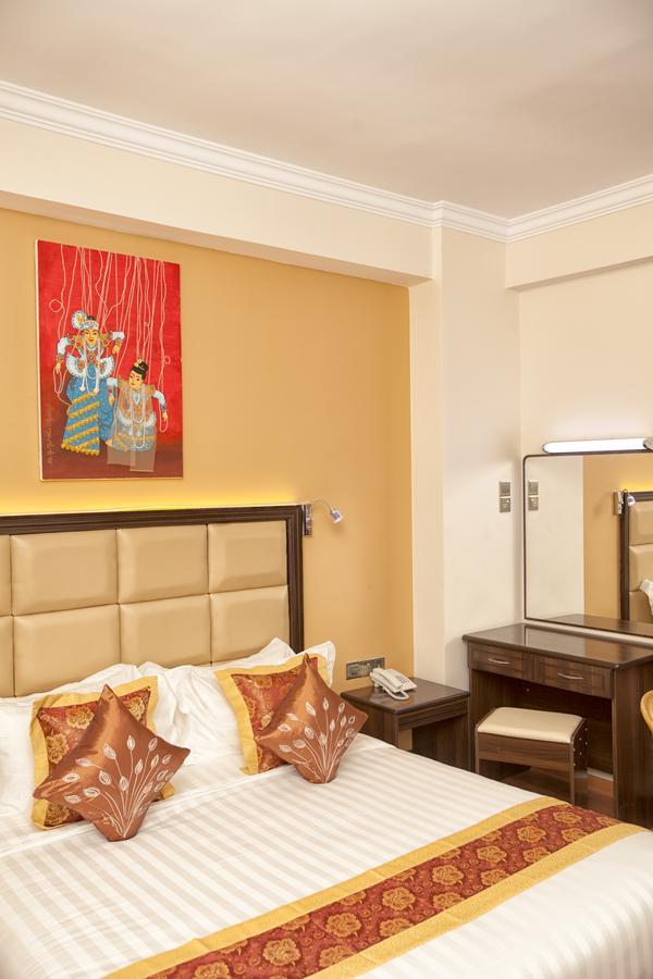 The Hotel Emperor-Inle ยองชเว ภายนอก รูปภาพ