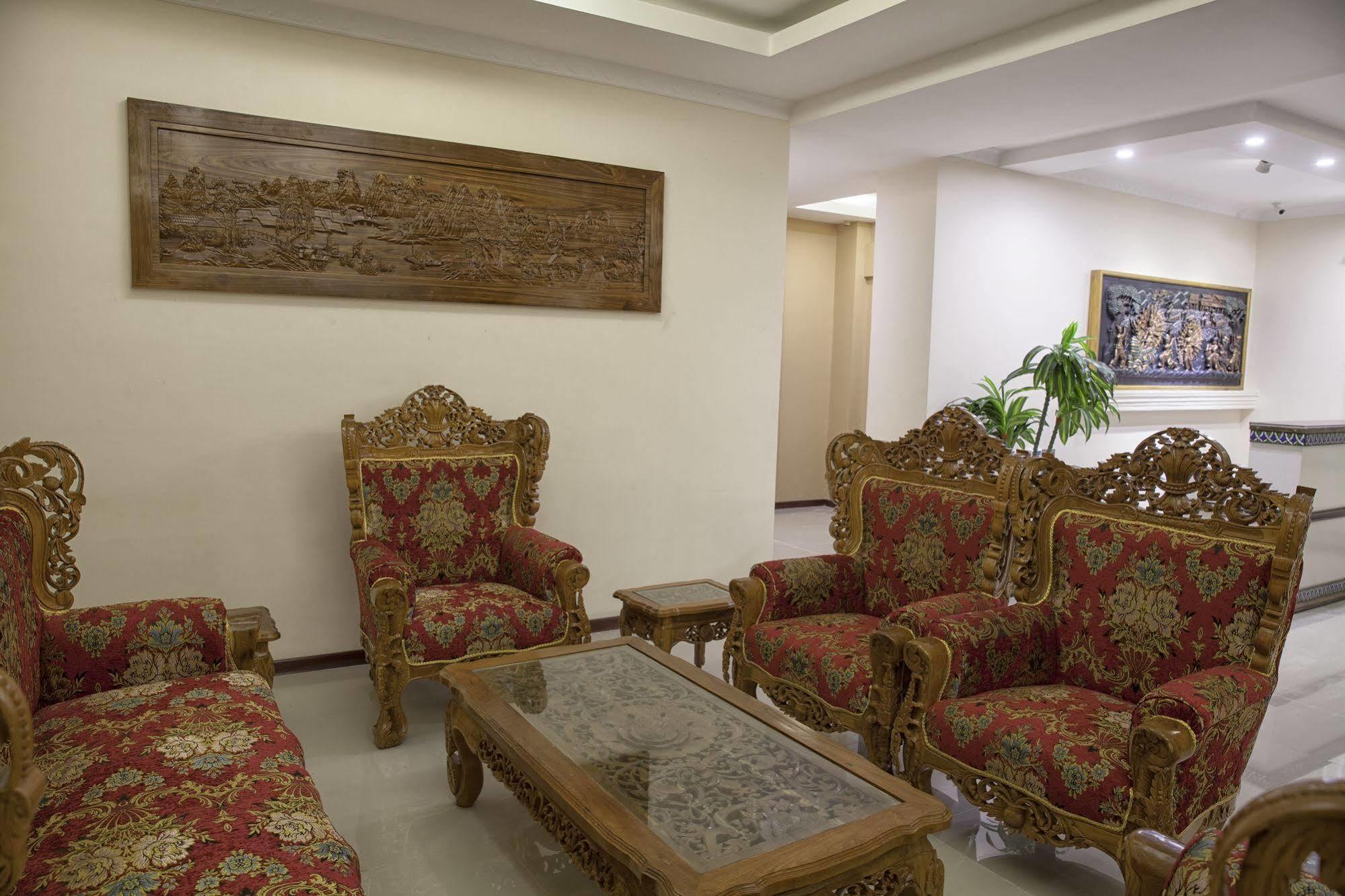 The Hotel Emperor-Inle ยองชเว ภายนอก รูปภาพ