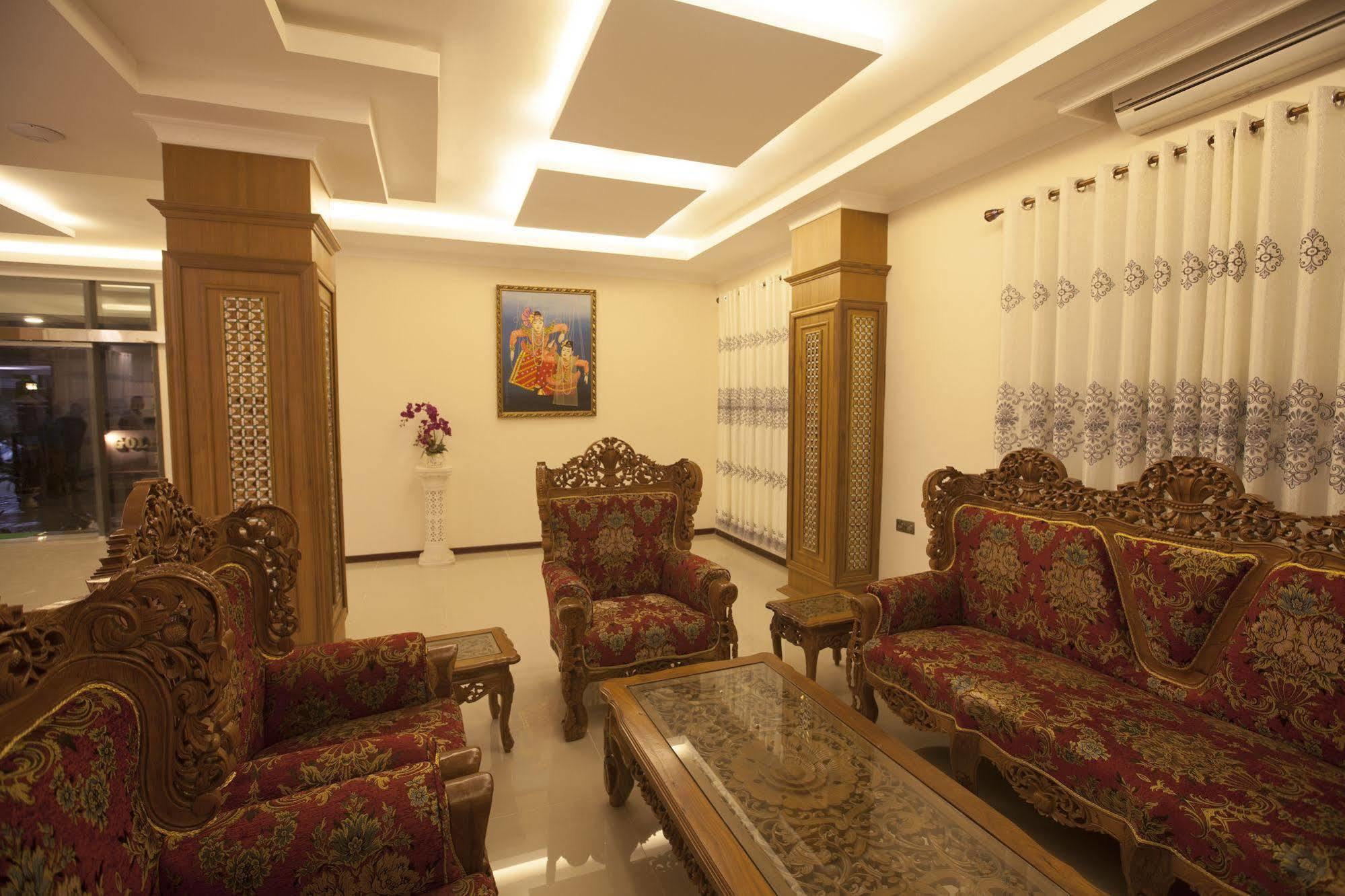 The Hotel Emperor-Inle ยองชเว ภายนอก รูปภาพ