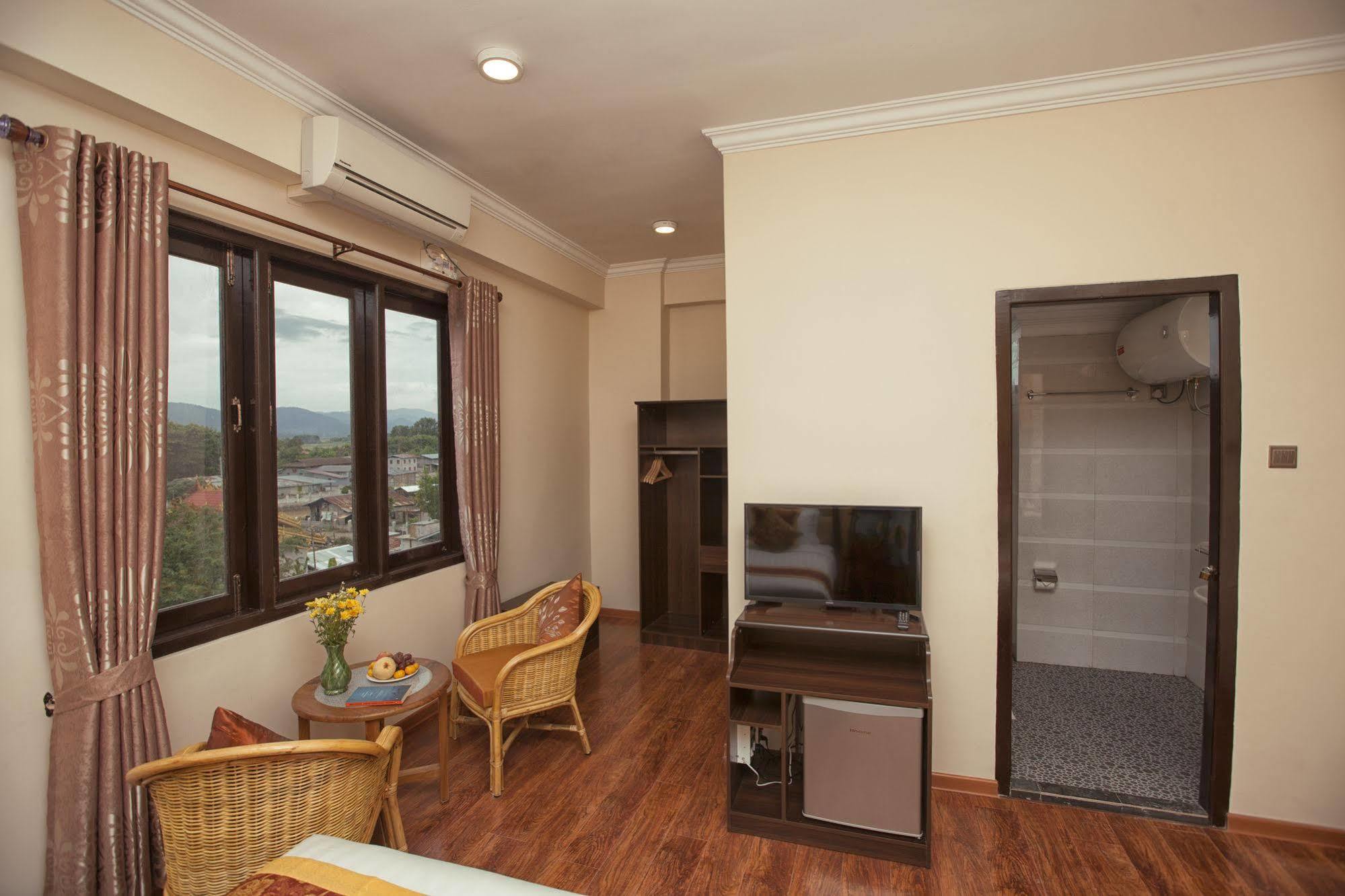 The Hotel Emperor-Inle ยองชเว ภายนอก รูปภาพ